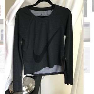 Nike DRI-FIT soft pullover sweater sweatshirt